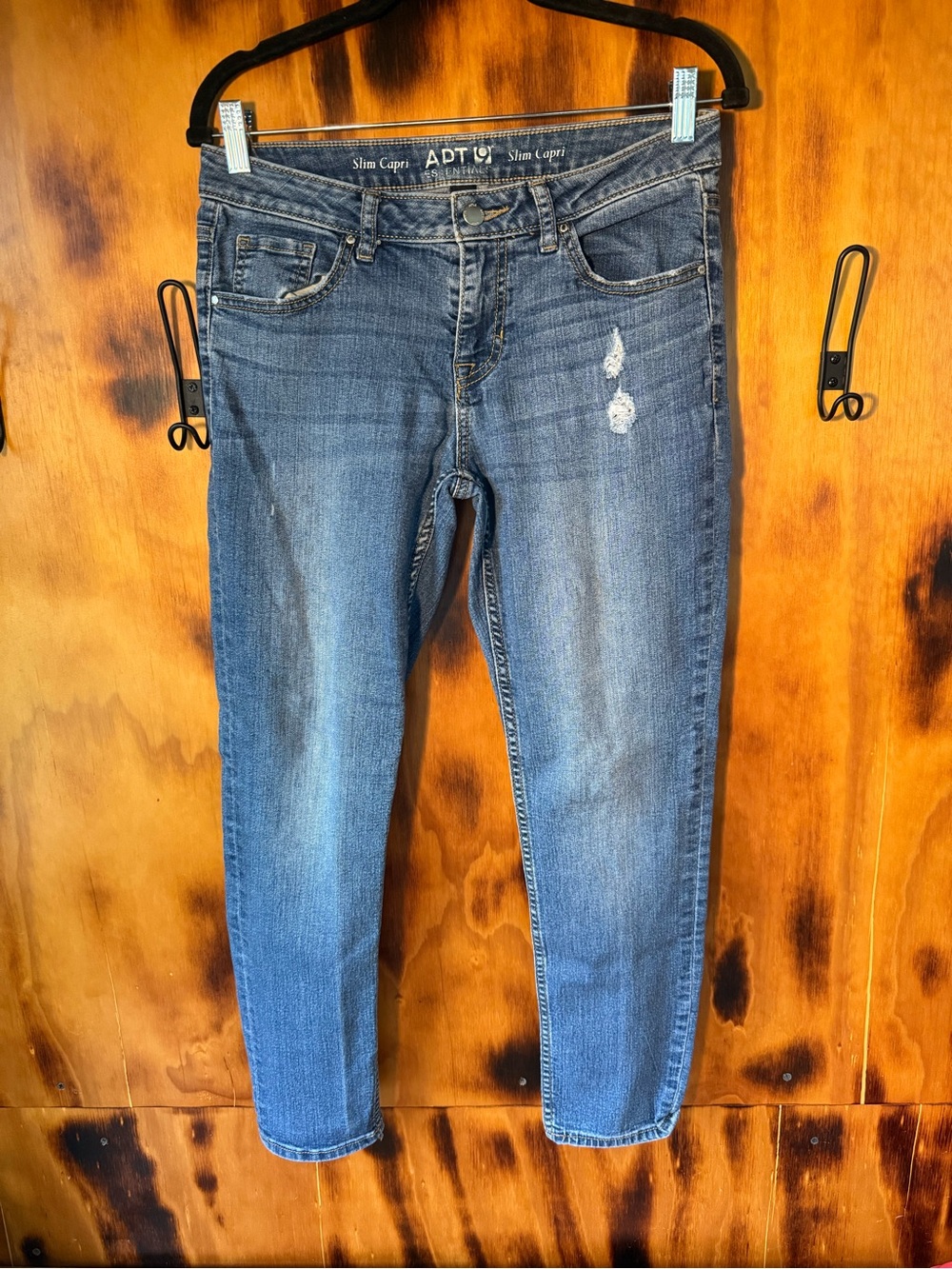 ADT Women’s Slim Capri Jeans - Blue Wash